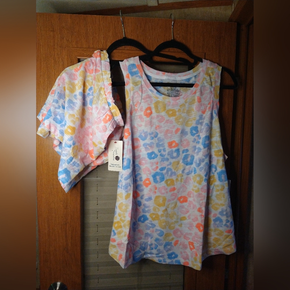 NWT Plus Size Colorful Tank And Shorts Pajamas Set 2X